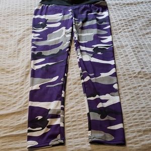 2/$15 Purple Camo Leggings